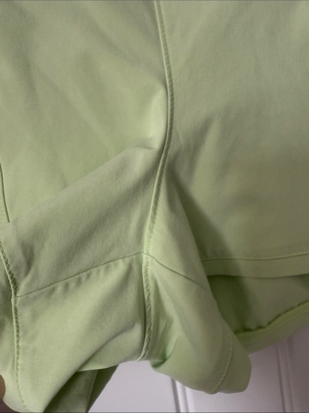 Athleta - Light Green Athletic Shorts with Elastic Waist - Size XS - Picture 3 of 8